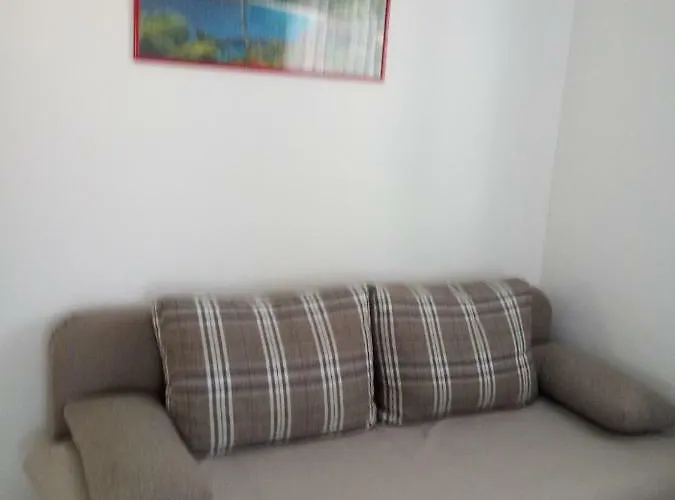 Apartman Ana *