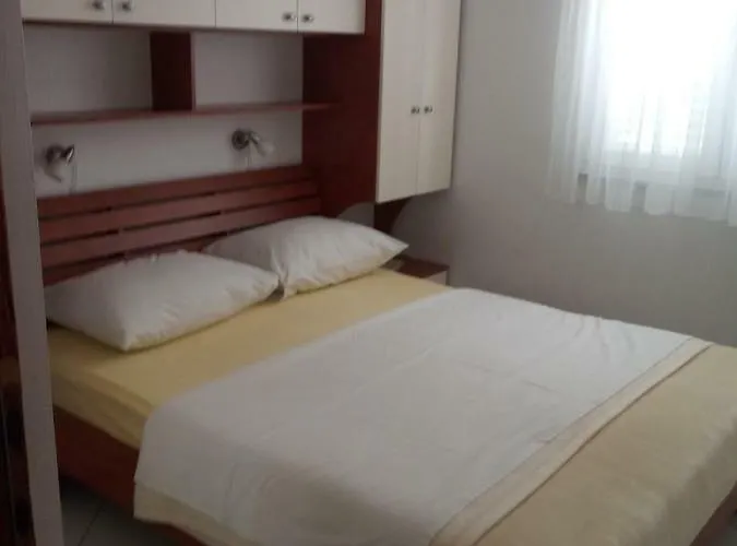 Apartman Ana *