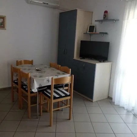 Ana Apartmán