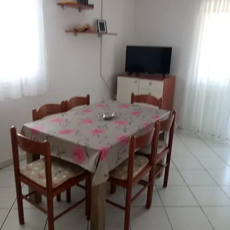 Apartment Ana Vir